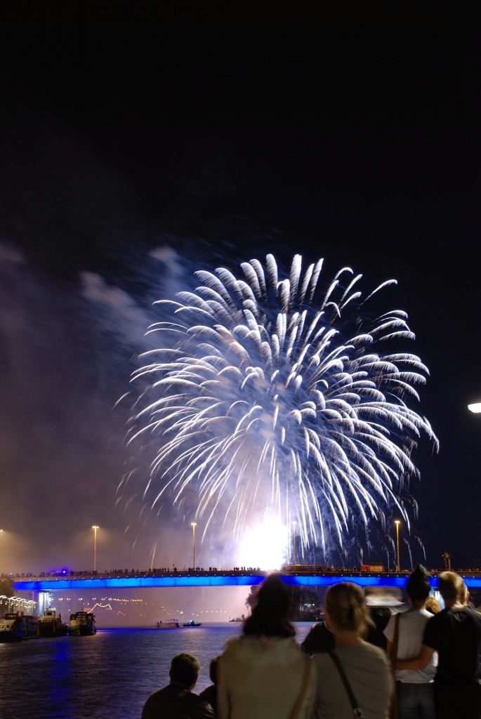 Sztuczne ognie w Szczecinie